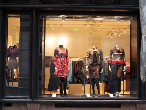 Melhore a proteção UV com película fumê em Florianópolis